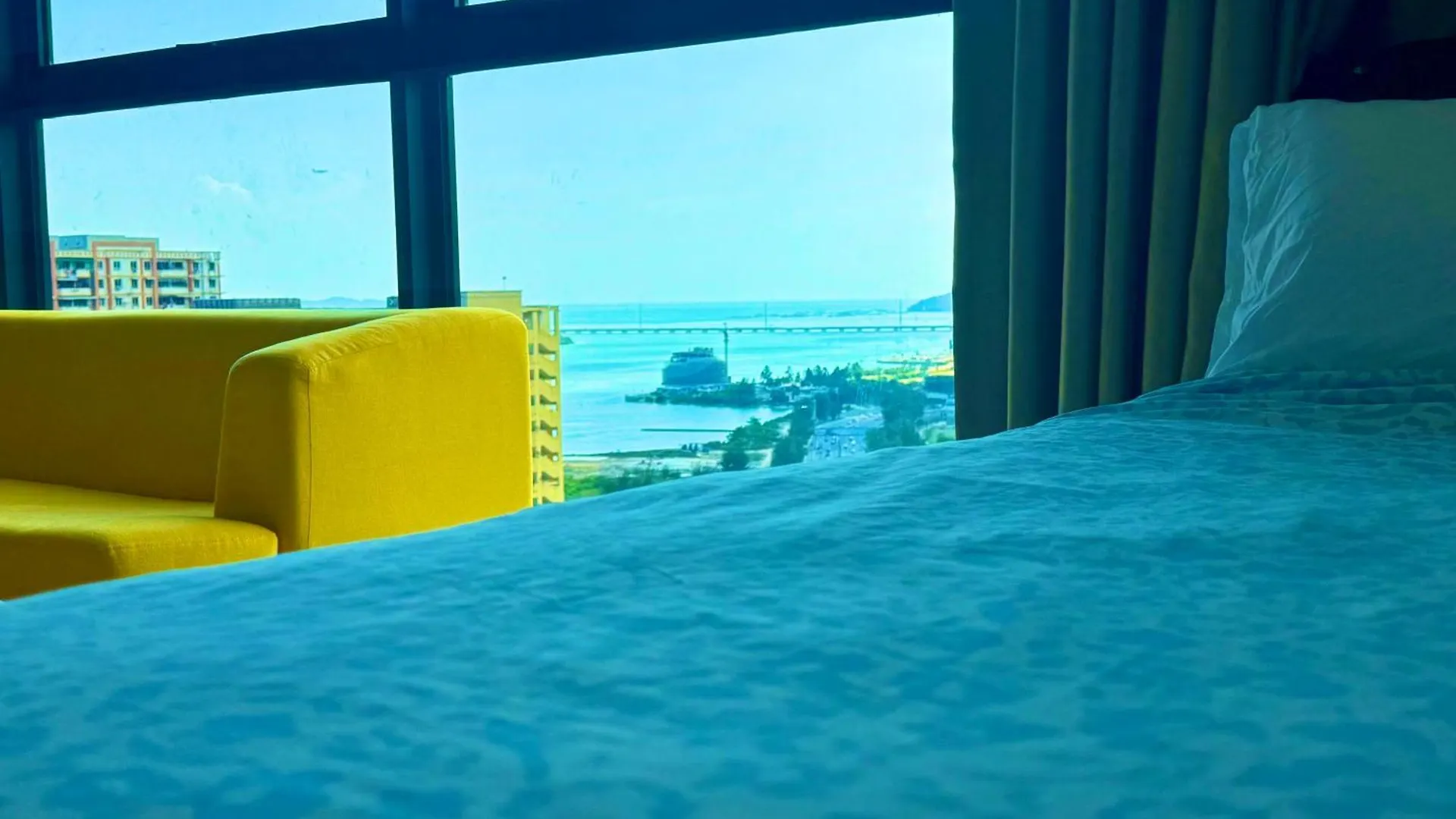 Comfortable 2Br 5 Queen Beds, Netflix & Free Parking Jelutong 0*,  Малайзия